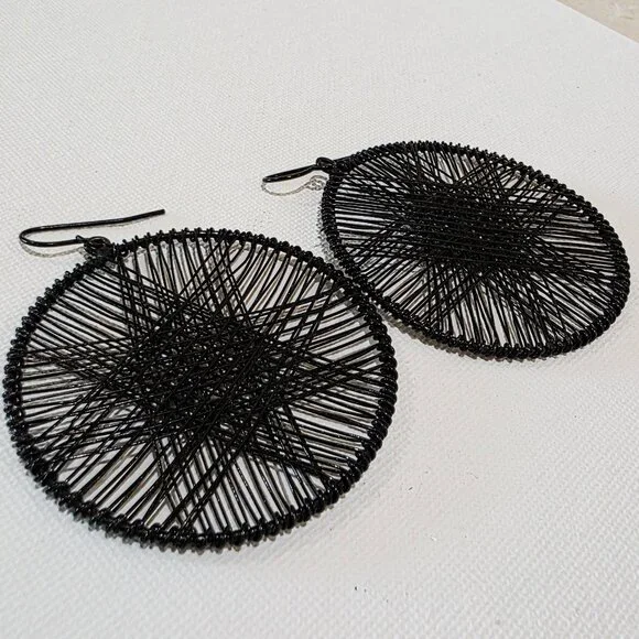Black Round Woven Star Black Wire Dangle Hoop Pierced French Hook Earrings - Picture 4 of 9